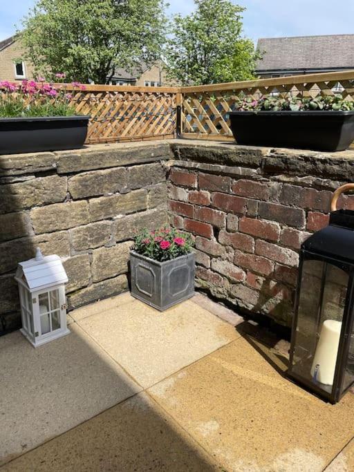 Cute And Cosy 2 Bed Cottage Honley Eksteriør billede