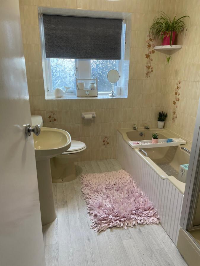 Cute And Cosy 2 Bed Cottage Honley Eksteriør billede